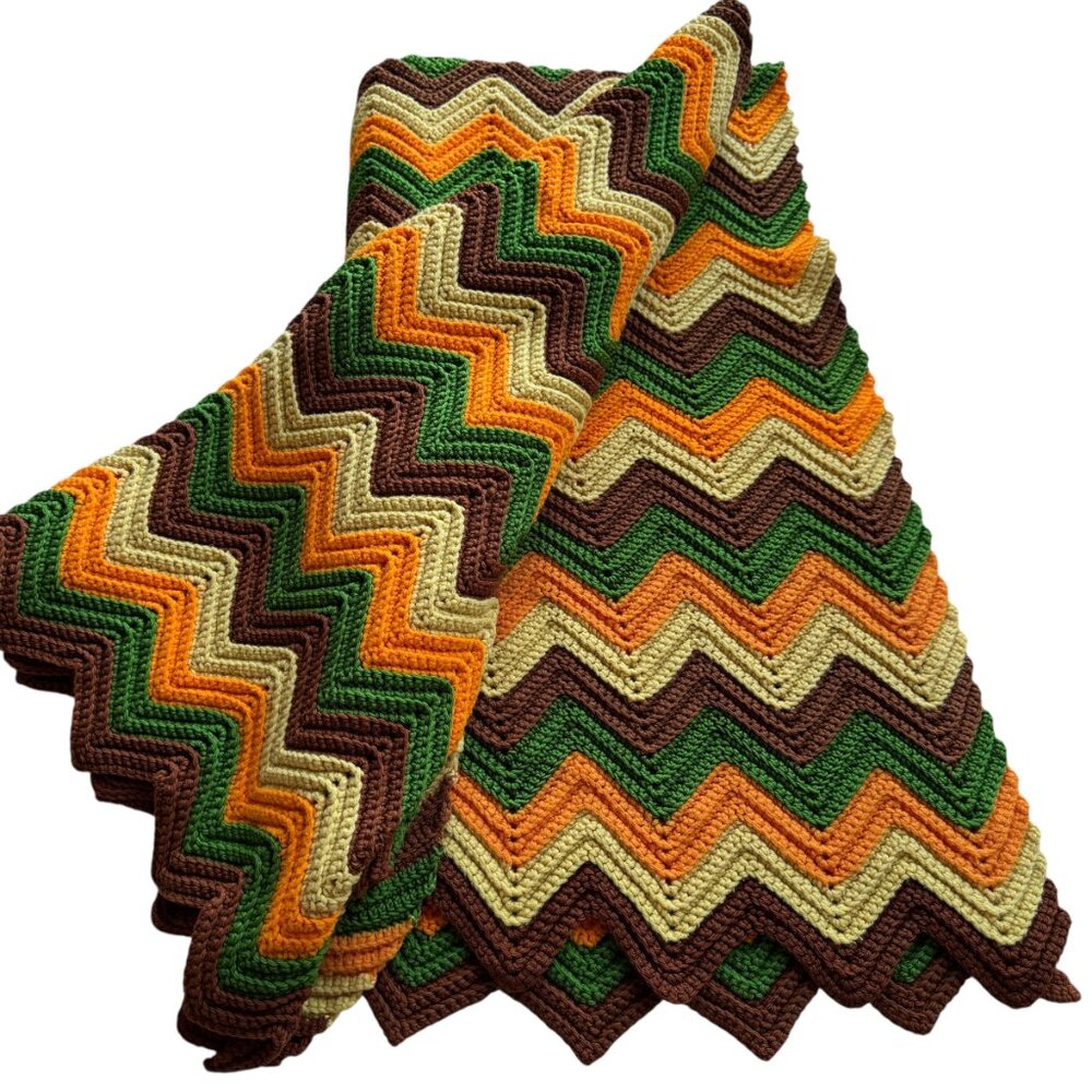 Vtg Afgan Throw 70" x 57" 70s Retro Style Zig Zag Chevron Ripple Design Boho
